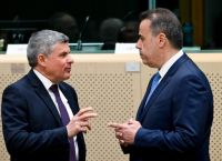 Καλωδιακή αναμέτρηση Αθήνας-Λευκωσίας: Έρχεται ο Γ. Παπαναστασίου στην Αθήνα Καλωδιακή αναμέτρηση Αθήνας-Λευκωσίας: Έρχεται ο Γ. Παπαναστασίου στην Αθήνα