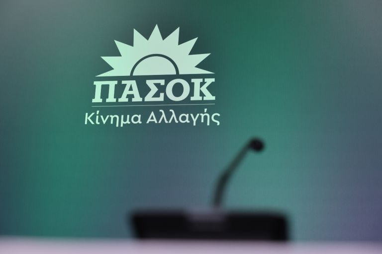 Παραιτήθηκε ο Γιώργος Παπαβασιλείου από διευθυντής του γραφείου του Νίκου Ανδρουλάκη