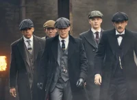 To «Peaky Blinders» επιστρέφει: Νέα σειρά spin-off για την επόμενη γενιά της οικογένειας Shelby To «Peaky Blinders» επιστρέφει: Νέα σειρά spin-off για την επόμενη γενιά της οικογένειας Shelby