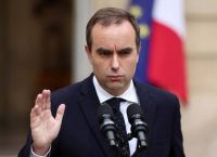 Γαλλία – Διάγγελμα Λεκορνί: Αναζητά τις παραχωρήσεις που μπορεί να κάνει η Αριστερά Γαλλία – Διάγγελμα Λεκορνί: Αναζητά τις παραχωρήσεις που μπορεί να κάνει η Αριστερά