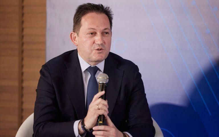 Τολμηρές προτάσεις Πέτσα για το Δημογραφικό