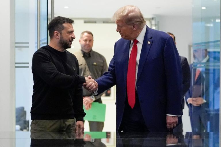 ΗΠΑ – Ο Τραμπ διαψεύδει δημοσίευμα της WSJ: «Fake News – Δεν ενέκρινα τους πυραύλους»