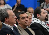 Το τηλεφώνημα – έκπληξη από τον Τσίπρα στον Φάμελλο: «Παραιτούμαι από βουλευτής του κόμματος» Το τηλεφώνημα – έκπληξη από τον Τσίπρα στον Φάμελλο: «Παραιτούμαι από βουλευτής του κόμματος»