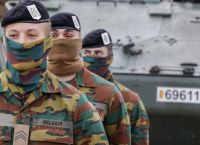 Βέλγιο: Εντοπίστηκαν drones πάνω από τη σημαντικότερη στρατιωτική βάση της χώρας Βέλγιο: Εντοπίστηκαν drones πάνω από τη σημαντικότερη στρατιωτική βάση της χώρας