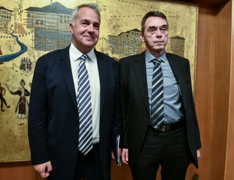 Σύγκρουση Βάρρα – Βορίδη «σπάει κόκκαλα» στην Εξεταστική για ΟΠΕΚΕΠΕ: «Ήθελαν να συνεχιστούν οι παρανομίες»