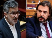 Αρπάχτηκαν Θ. Ξανθόπουλος και Π. Παππάς: «Φέρτε πίσω την έδρα» -«Έχετε μείνει τρεις κι ο κούκος στον ΣΥΡΙΖΑ» Αρπάχτηκαν Θ. Ξανθόπουλος και Π. Παππάς: «Φέρτε πίσω την έδρα» -«Έχετε μείνει τρεις κι ο κούκος στον ΣΥΡΙΖΑ»