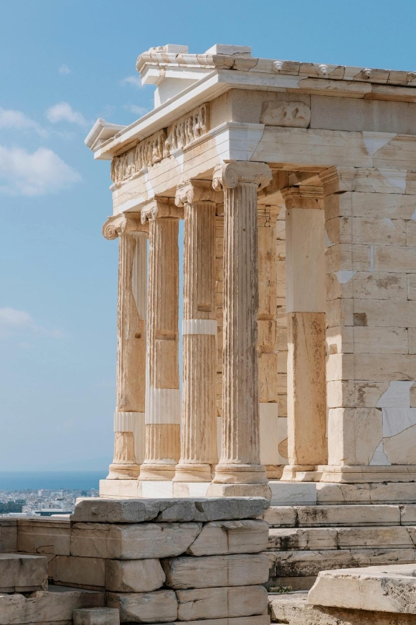 Athens Regains the 2,000-Point Level! Second Consecutive Rebound Driven by Banks, Energy, and Industrials