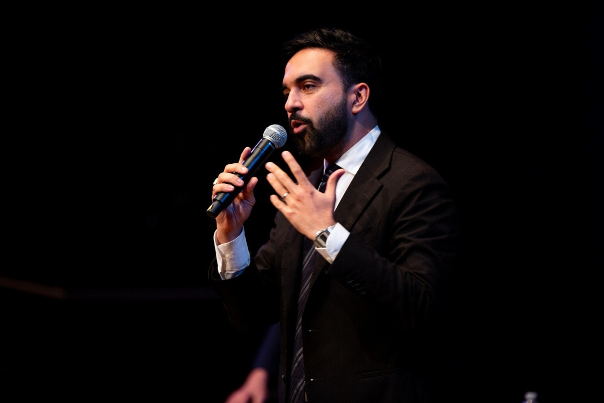 Νέα Υόρκη: Ρεκόρ συμμετοχής στην πρόωρη ψηφοφορία – Τι σημαίνει αυτό για τον Μαμντάνι