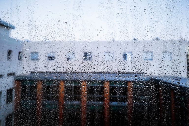 Κακοκαιρία: Πότε «Χτυπά» την Αττική – Ισχυρές Καταιγίδες από Μεσημέρι σε Σαρωνικό