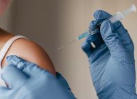 Υψηλή μεταδοτικότητα και βαρύτερη νόσηση: Καμπανάκι για έγκαιρο εμβολιασμό κατά της γρίπης