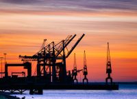 ΣΚΑΝΔΑΛΟ: $27 δισ. υπερκέρδη πετρελαϊκών σε 3 μήνες