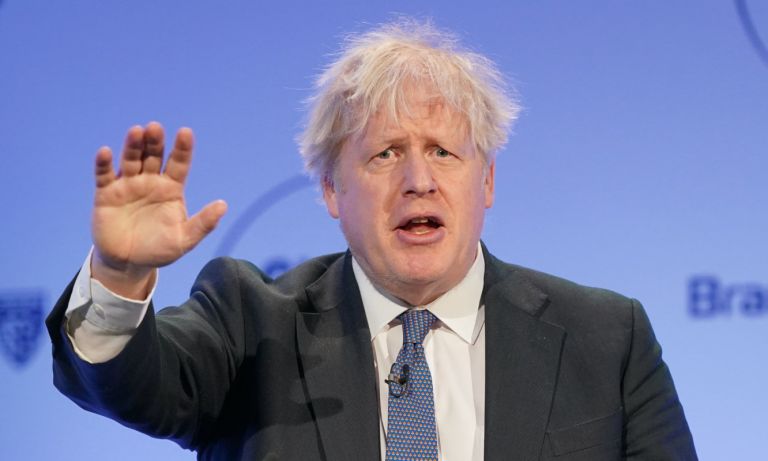 Μπόρις Τζόνσον: «Απελπιστικά ασυνάρτητη» η έρευνα για την Covid