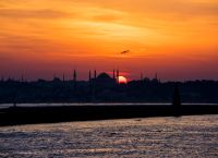 Οι Επιστήμονες Βλέπουν τον Φλοιό της Τουρκίας να Διαχωρίζεται – Ρήγμα Tuz Gölü: 1 χιλ./έτος