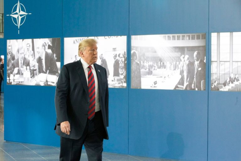 Ο Τραμπ ζητάει τώρα τη δημοσιοποίηση αρχείων για τον Έπσταϊν