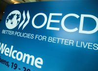 Το ελληνικό ασφαλιστικό σύστημα: Πιο δαπανηρό και γενναιόδωρο από ποτέ