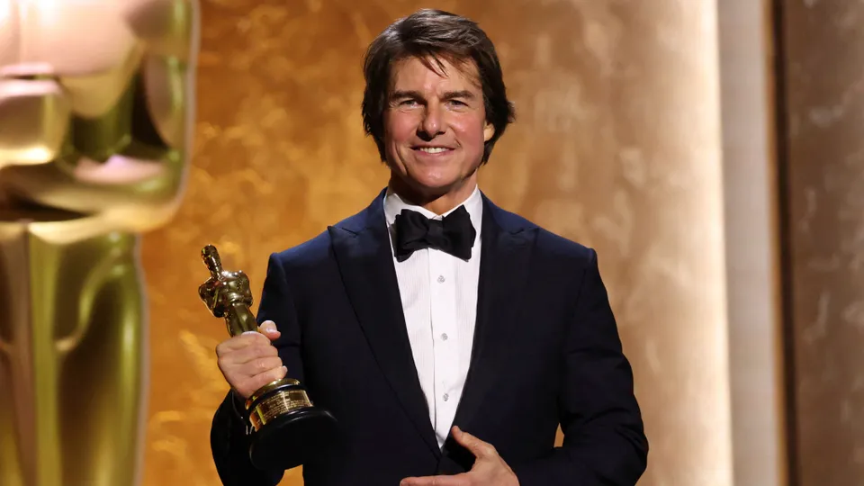 Tom Cruise: Το Όσκαρ που άργησε 40 χρόνια – Η βραδιά όπου το Hollywood τίμησε τον τελευταίο movie star