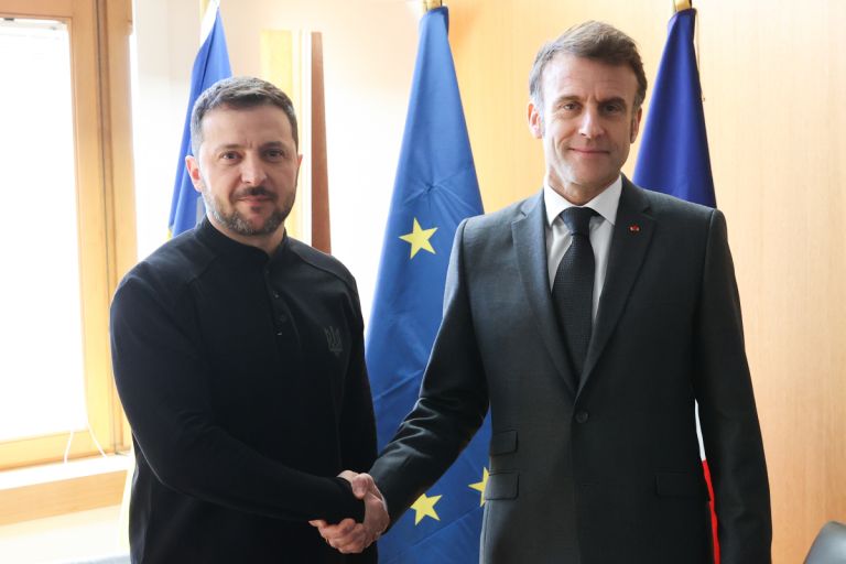 Rafale, πυρομαχικά, ενέργεια, μισθοί – Πού θα βρει η Ευρώπη 140 δισ. για την Ουκρανία;