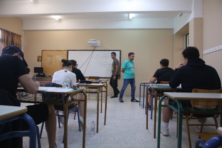 Πανελλαδικές 2026: Ξεκινά η υποβολή Αίτησης-Δήλωσης – Προθεσμία 28/11 έως 22/12/2025