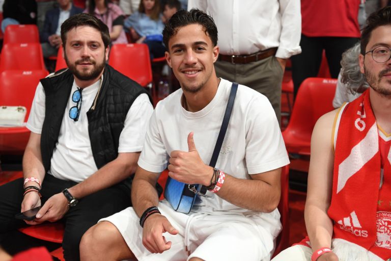 Εθνική Ελλάδας: Πρώτη Κλήση για Τριάντη και Κωστούλα στα Προκριματικά Μουντιάλ 2026