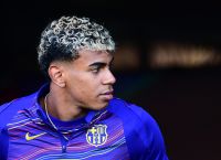 Γιαμάλ: Η Υπερπολυτελής Έπαυλη των 10,5 Εκατ. Ευρώ – Από Πικέ και Σακίρα στον Νέο Αστέρα Μπαρτσελόνα Γιαμάλ: Η Υπερπολυτελής Έπαυλη των 10,5 Εκατ. Ευρώ – Από Πικέ και Σακίρα στον Νέο Αστέρα Μπαρτσελόνα