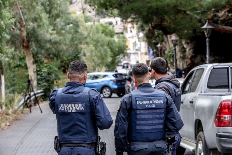 Βορίζια: Το ελληνικό FBI σαρώνει το χωριό μετά το φονικό – Αναζητούνται δράστες και όπλα