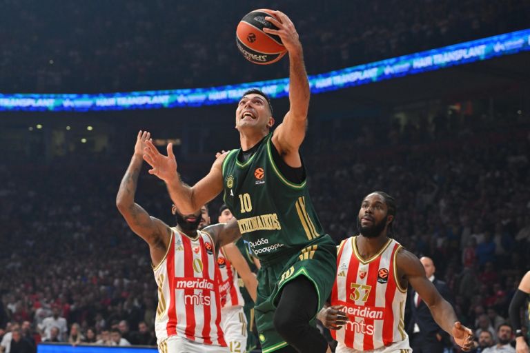 Σλούκας: Ντρέπομαι ως αρχηγός για την εικόνα του Παναθηναϊκού μετά τη συντριβή στο Βελιγράδι