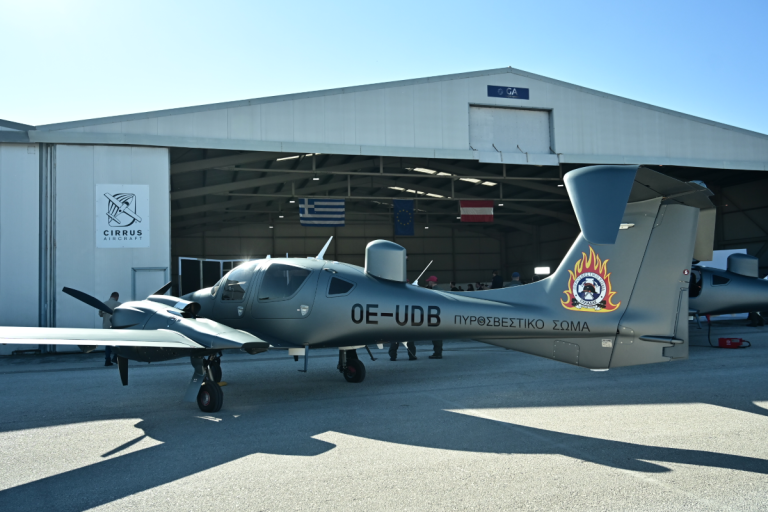 Greece Gets Its First Private Aircraft – Canadair Will Fight Fires Even at Night!