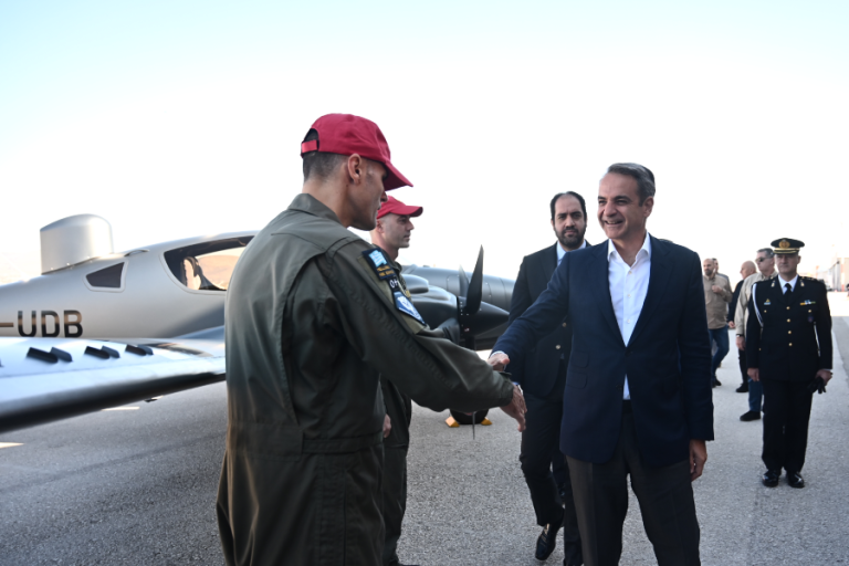 From Elefsina to the Future: Mitsotakis Promises Ports, Pay Raises, and Canadair 515 Aircraft