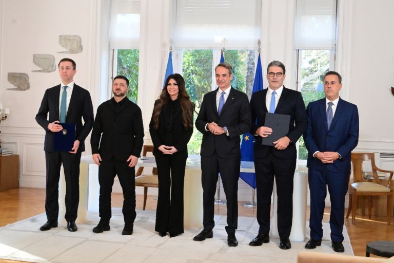 US-Backed LNG Mega-Deal: Greece Becomes Europe’s New Energy Gate as Mitsotakis–Zelensky Seal Pact