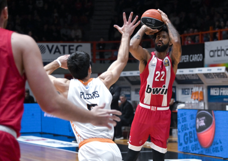 Άνετη Νίκη στην Πάτρα: Ολυμπιακός 64-88 Προμηθέα – 7/7 στη Stoiximan GBL, Πρώτος Αήττητος