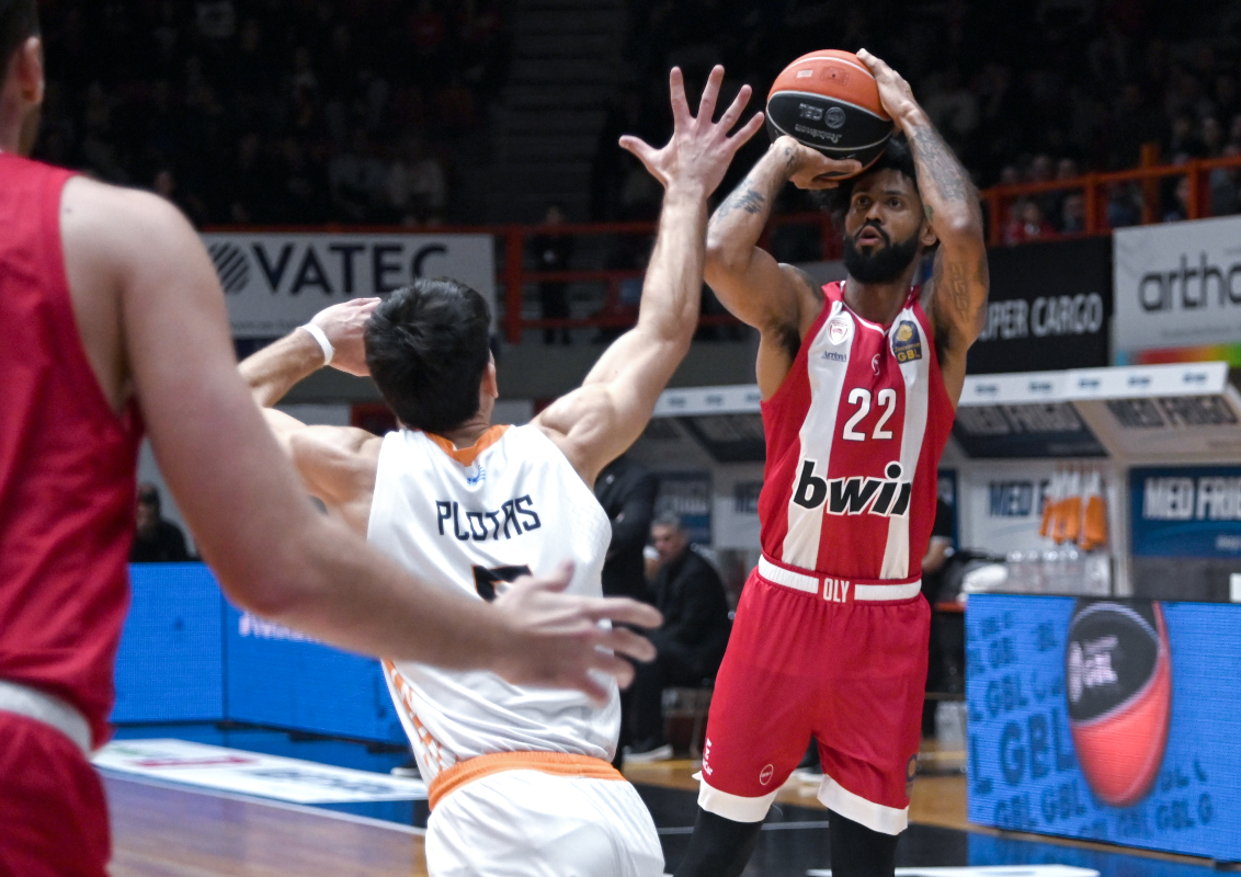 Άνετη Νίκη στην Πάτρα: Ολυμπιακός 64-88 Προμηθέα – 7/7 στη Stoiximan GBL, Πρώτος Αήττητος