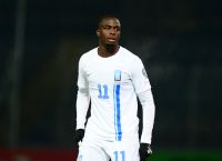 Τεττέη: «Στο λεωφορείο σηκωνόταν ο διπλανός μου και έφευγε – επειδή ήμουν μαύρος»