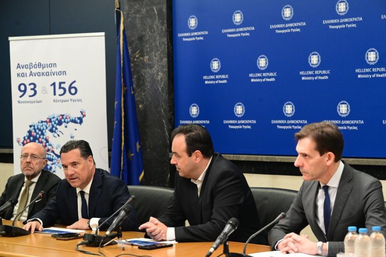 Απαγόρευση πώλησης αλκοόλ και καπνού σε ανηλίκους: Πώς θα εφαρμοστούν τα νέα ψηφιακά εργαλεία