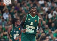 Παναθηναϊκός AKTOR – Dubai BC 103-82 Showtime στο Τηλεκέντρο: «Καθάρισε» σε 6 λεπτά και έκανε πάρτι