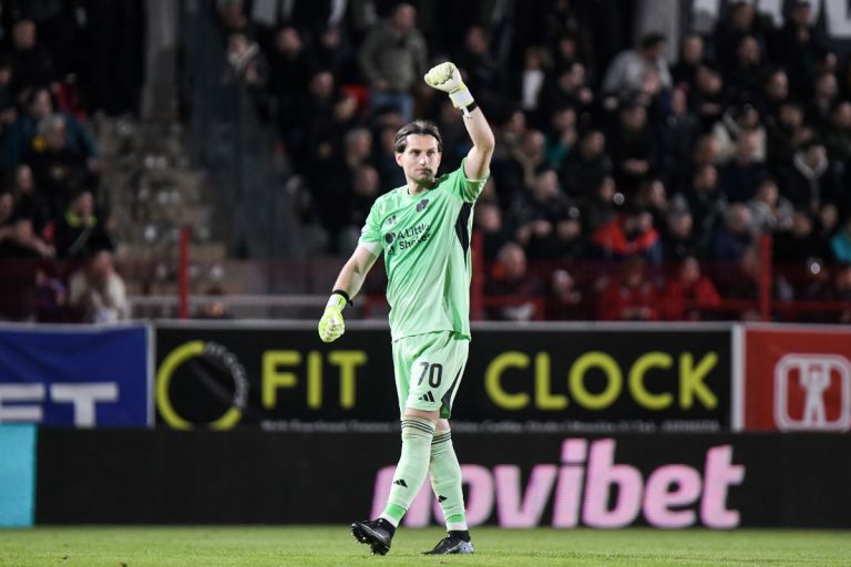 ΡΕΚΟΡ-ΦΩΤΙΑ: Ο Κότσαρης «έκλεψε» το ρεκόρ του Κοτσόλη με 6 χρόνια, 6 μήνες & 19 μέρες απουσία!