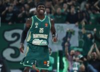 ΝΑΝ ΒΟΜΒΑ: «Ο Παναθηναϊκός είναι το σπίτι μου – Θέλω τη φανέλα μου να κρεμαστεί στο ΟΑΚΑ!»