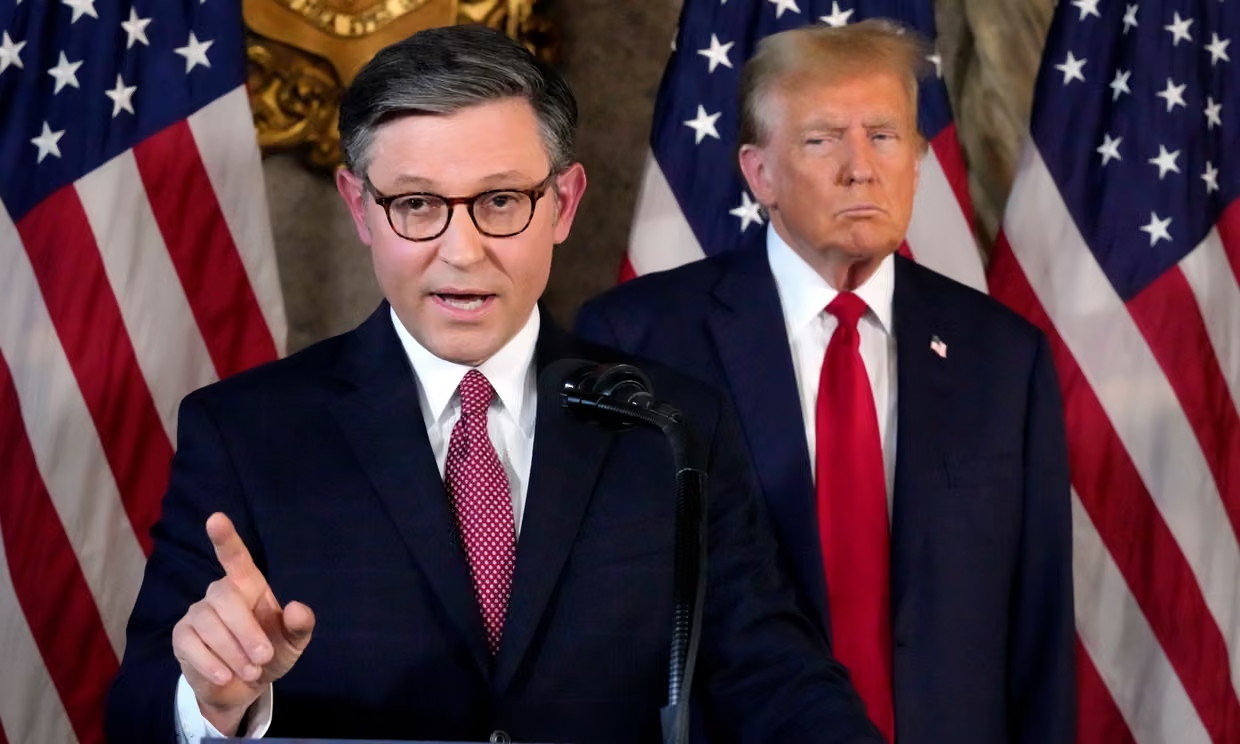 Ο Τραμπ πληρώνει ακριβά το σκάνδαλο Έπσταϊν: η Βουλή πιέζει για πλήρη δημοσιοποίηση των “φακέλων”