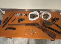 ”Οπλοστάσιο” στα Βορίζια: Γαμπρός του νεκρού 39χρονου “έκρυβε” Καλάσνικοφ σε σπηλιά