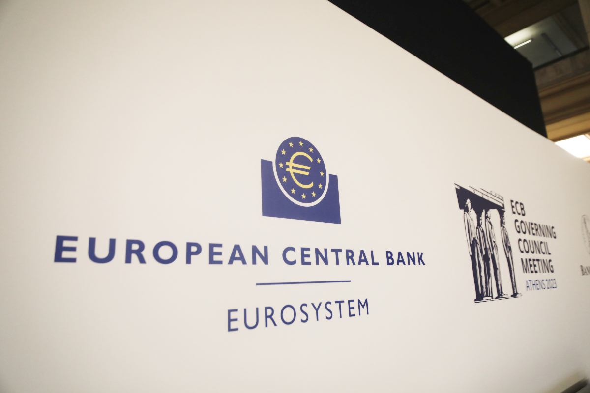 Πέφτουν Bunds στο 2,65%, Treasuries στο 4,07% – Η Wall Street τρέμει, η Ευρώπη “αρπάζει” ασφάλεια!