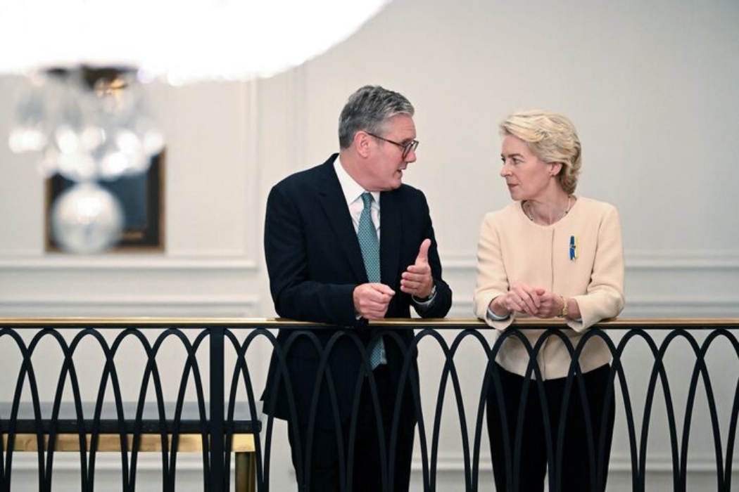 «Reboot» ΕΕ–Βρετανίας: Η οικονομική συνεισφορά που σκάει σαν βόμβα στις σχέσεις Λονδίνου–Βρυξελλών