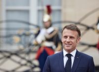 Γαλλία: Στις καλένδες η συνταξιοδοτική μεταρρύθμιση Μακρόν