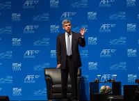 Μοχάμεντ Ελ-Εριάν: «Μετά τις κατσαρίδες, έρχονται οι τερμίτες»