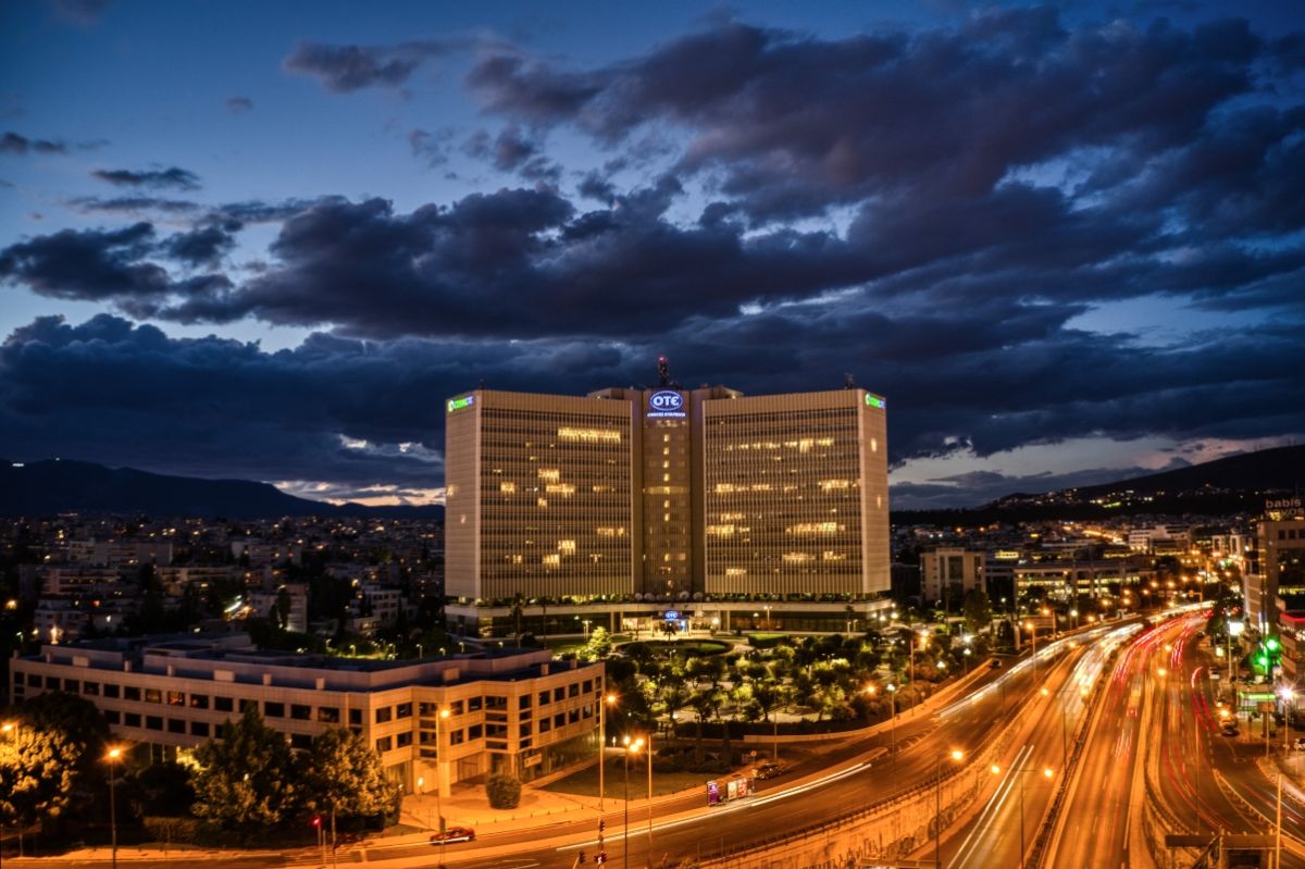 ΟΤΕ Εξαγοράζει Terna Fiber: 1 Δισ. Ευρώ για FTTH σε 830.000 Νοικοκυριά – Gigabit σε Όλη την Ελλάδα