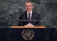 Λετονία: Χιλιάδες διαδηλώνουν κατά της αποχώρησης από τη Σύμβαση της Κωνσταντινούπολης