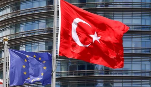 «Καταπέλτης» η Κομισιόν για την Τουρκία: Αμφισβητεί τα ελληνικά κυριαρχικά δικαιώματα