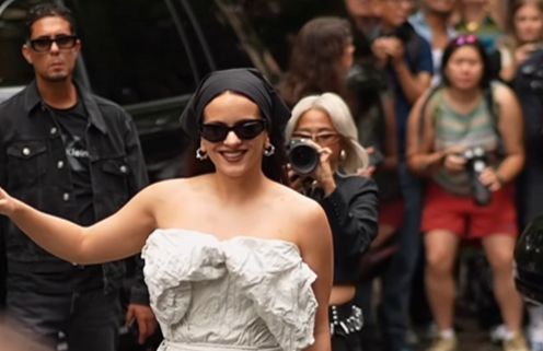 Rosalía: Το «LUX» επαναπροσδιορίζει την ποπ – κι όμως, θυμίζει Björk