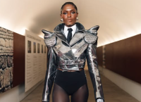 Τζόσουα Τζάκσον: “Θέλω άντρα που να μην ζηλεύει την επιτυχία μου και να είναι… φωτιά στο κρεβάτι!”»