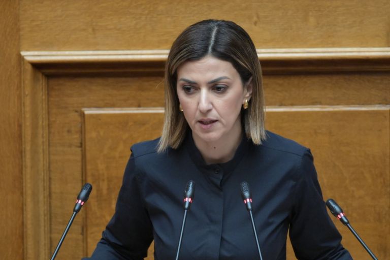 Αγαπηδάκη: Υπέρ της αναδιάρθρωσης των ΕΛΤΑ με αιχμές προς βουλευτές της ΝΔ