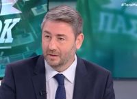 Ο Ανδρουλάκης πυροβολεί τη ΝΔ: Σκάνδαλα, ολιγαρχία και χάος στην κυβέρνηση Μητσοτάκη