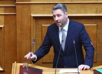 Ανδρουλάκης στη Βουλή: Η κοινωνία έχει αγανακτήσει – Μονόδρομος η πολιτική αλλαγή [vid]